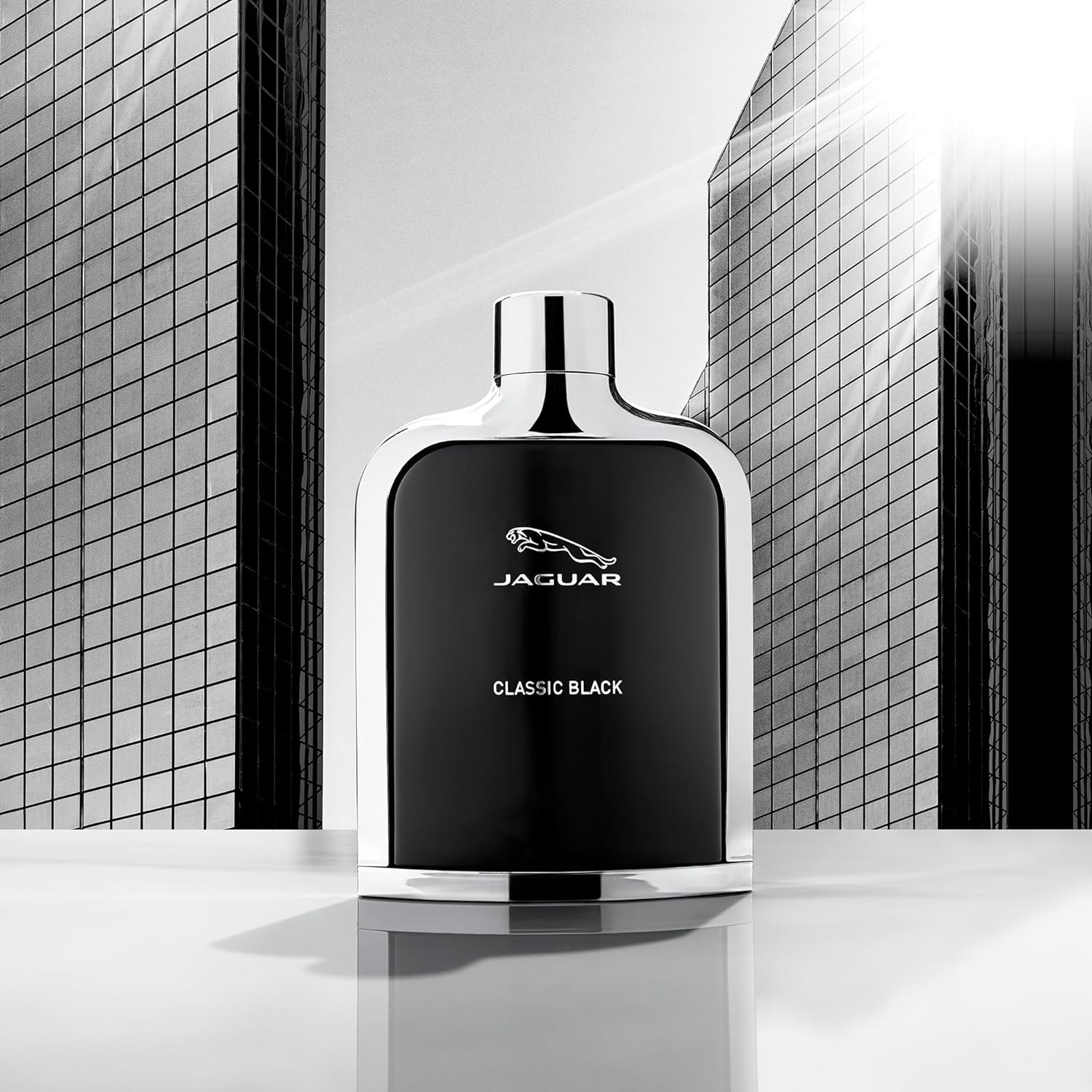 Classic Black by Jaguar for Men - Eau de Toilette, 100ml